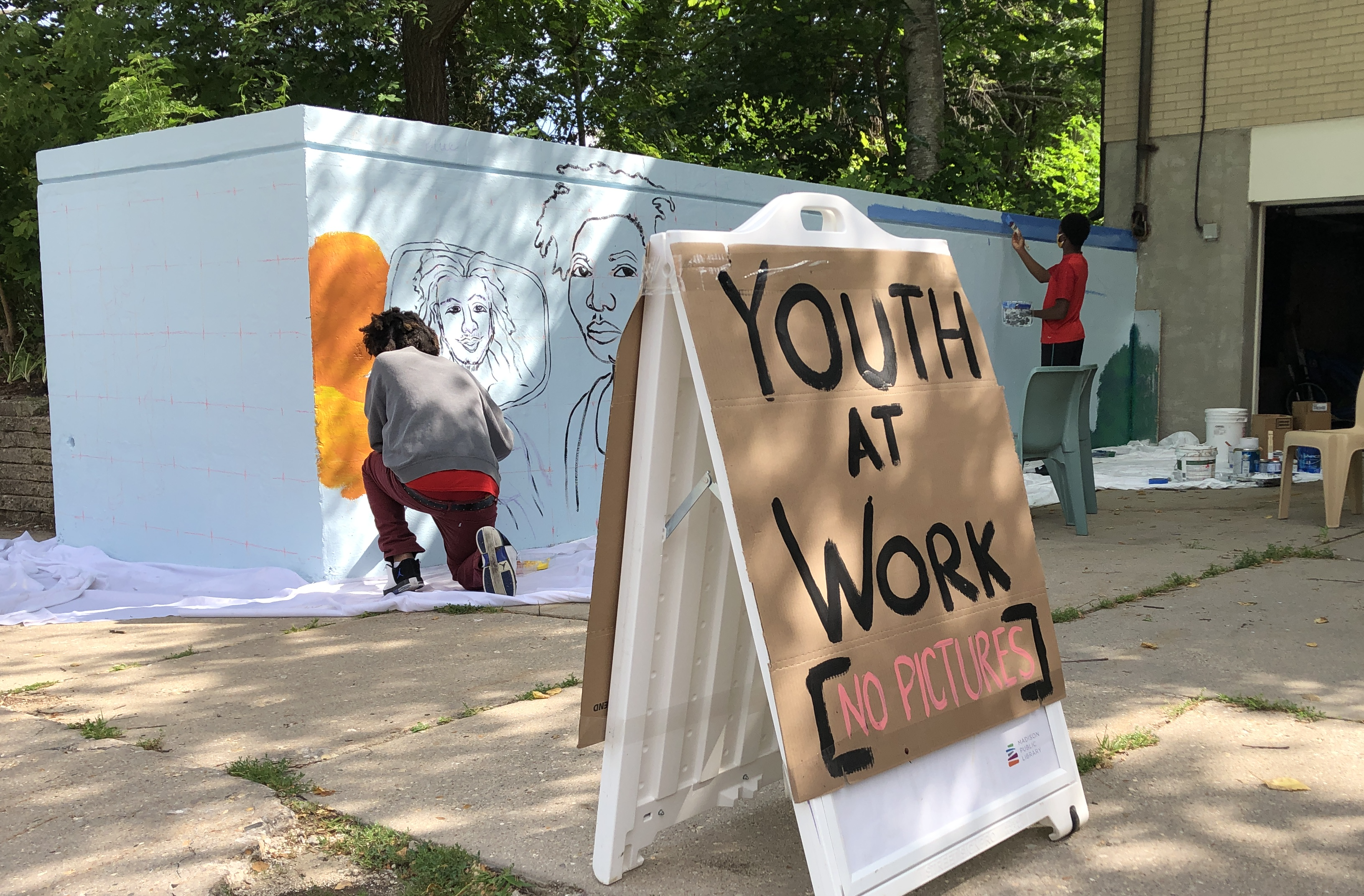 Madison Public Library's Bubbler Making Justice mural residency at Juvenile Court Shelter Home with Emida Roller and Shiloah Coley